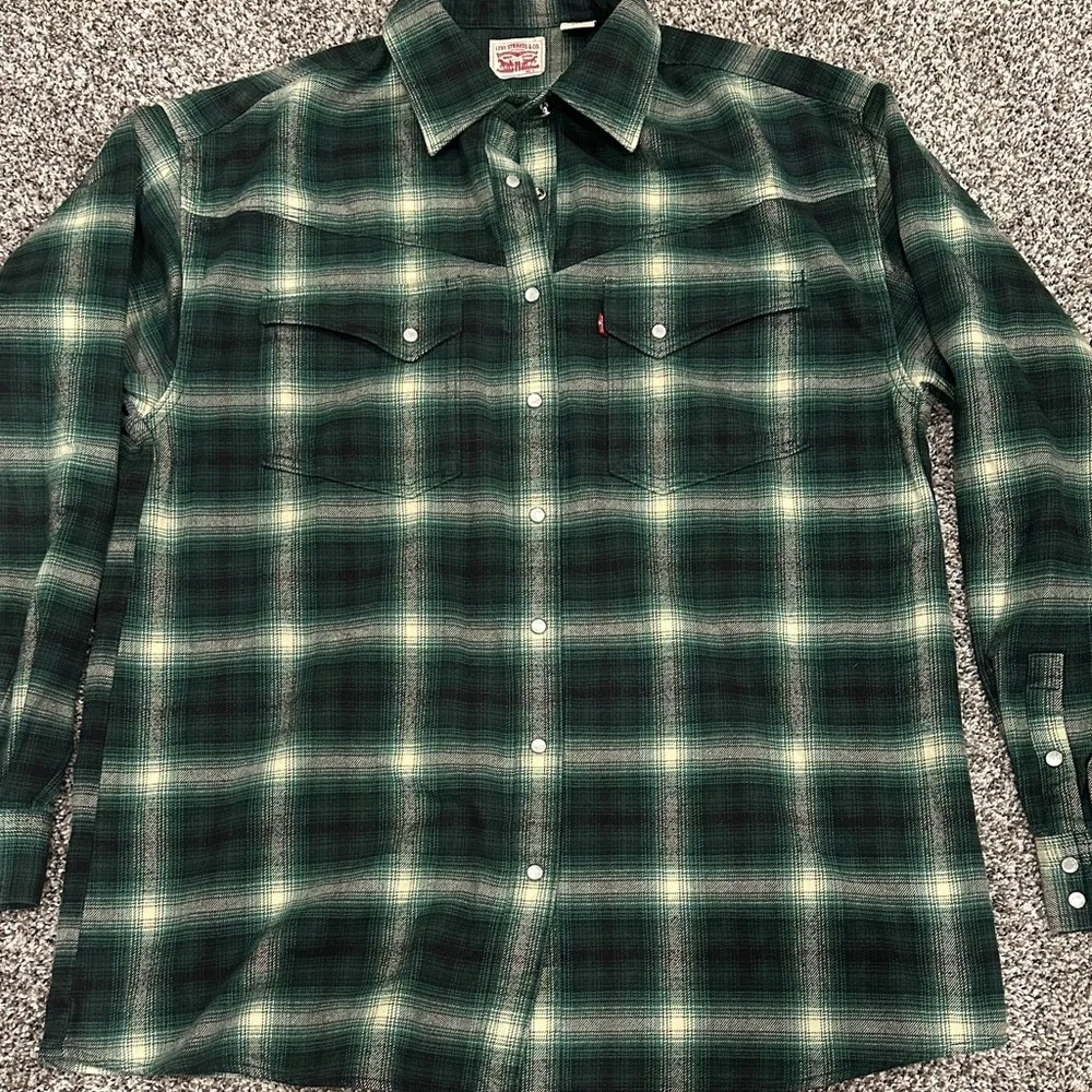 Levi's Dark Green Plaid Casual Shirt
